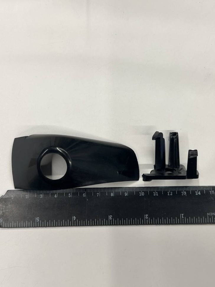 Адаптер под переднию камеру в решетку радиатора Toyota Camry 2018+