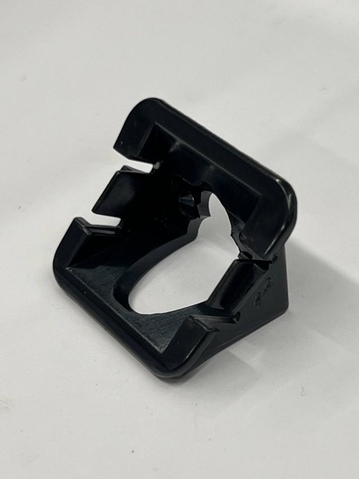 Адаптер под заднюю камеру в штатную заглушку Toyota Camry (2009-2011)